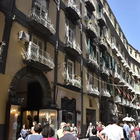 A Chiaia