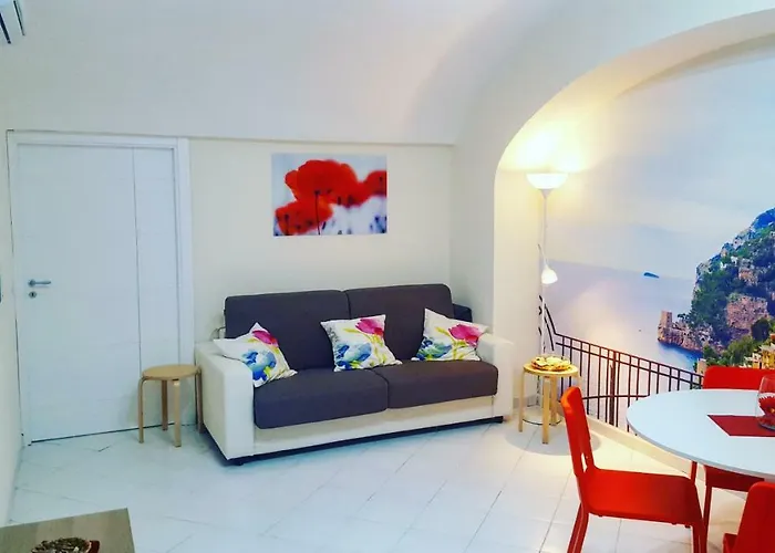 Appartamento A Chiaia Napoli